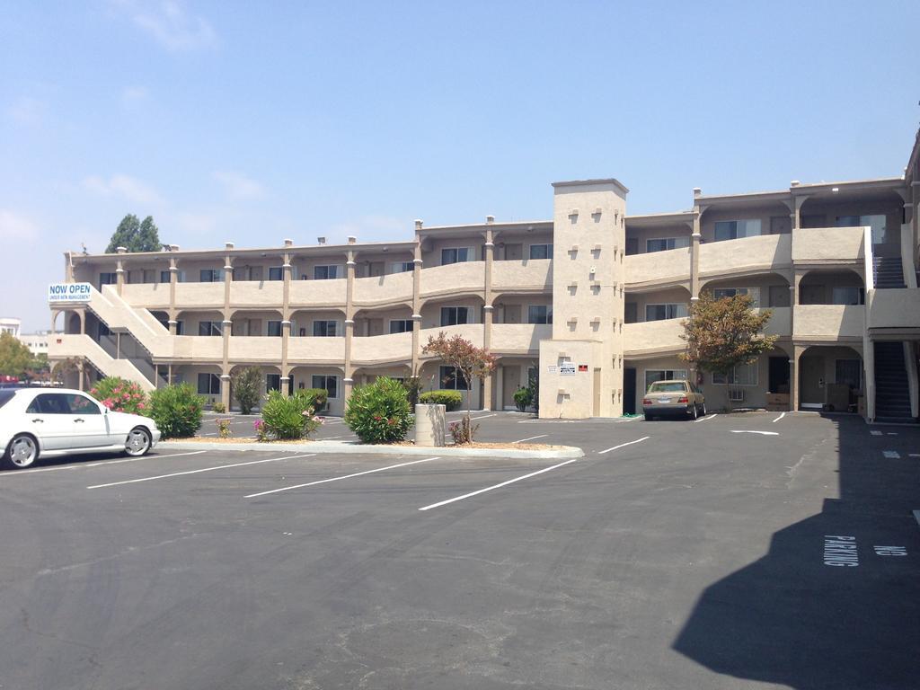Americas Best Value Inn - Downtown Oakland/Lake Merritt Exterior foto